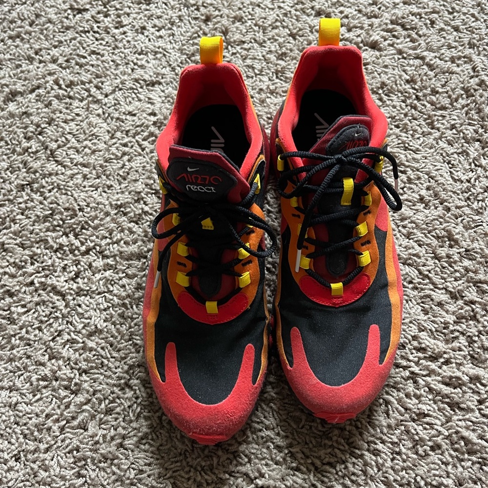 Nike Air Max 270 React